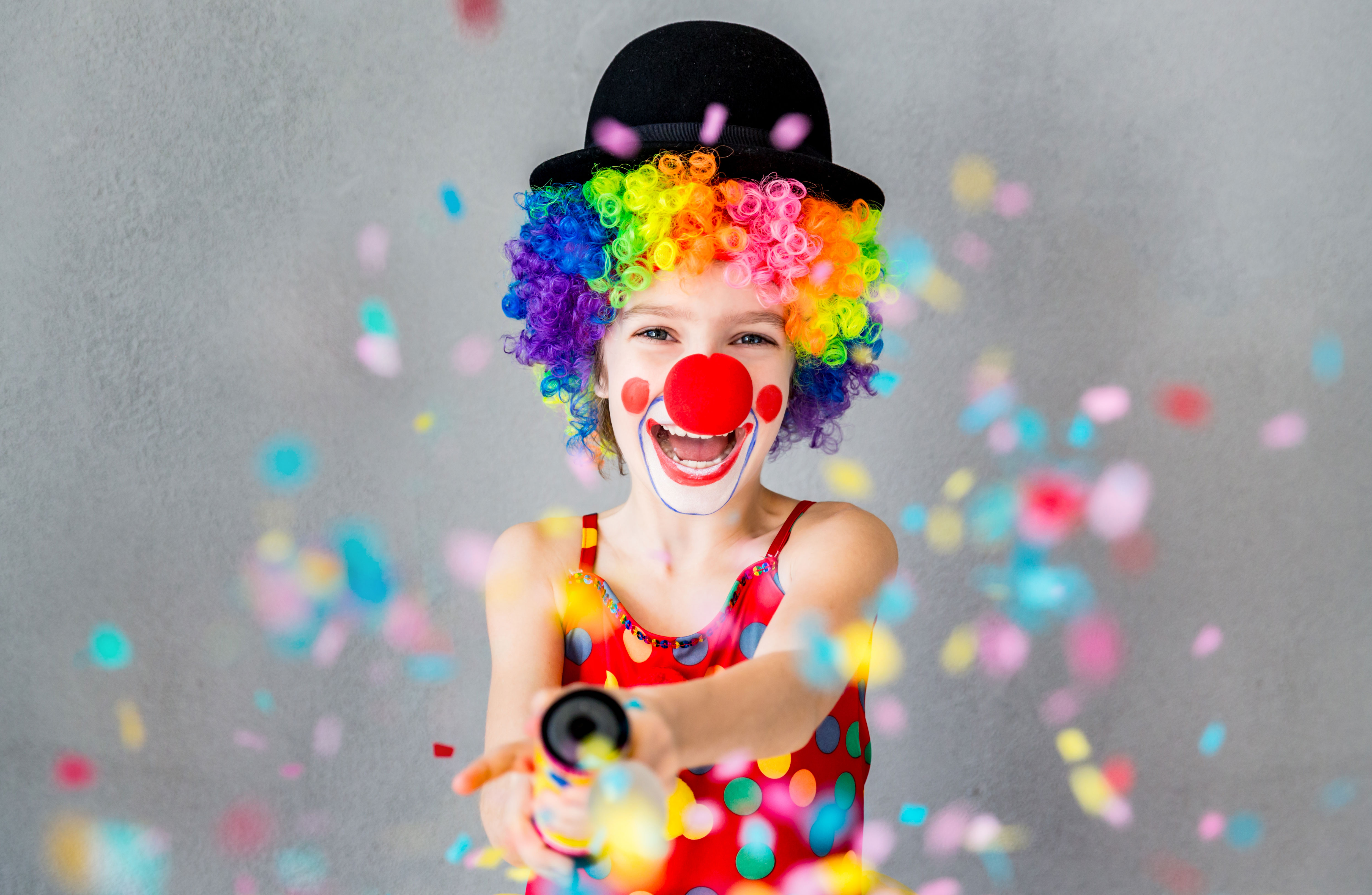 Веселый праздник 1 апреля. День смеха. Девочка клоун. 1 Апреля день смеха. Фотосессия клоун.