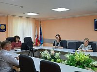 Оксана Шандыбина приняла участие в совещании по вопросам ремонта социально значимых объектов