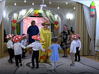 Видеорепортаж: В детском саду «Светлячок» прошел осенний бал