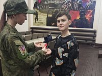 Юнармейцы приняли участие в акции "Красная ленточка"