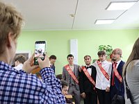 Установлены единые дни проведения последнего звонка и выпускного в школах в 2025 году