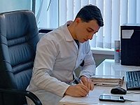 Светловцев продолжают консультировать врачи областной клиники