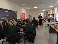 В Доме культуры прошел исторический квиз "Не смолкнет о них слава"