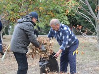 Светловцы вышли на осенний общеобластной субботник
