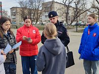О том, как здорово вести здоровый образ жизни, рассказывали активисты «Движения первых»