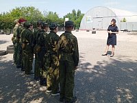 С курсантами военно-спортивного лагеря провели профилактическую беседу