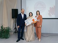 Победительница программы «Мама-предприниматель» получила 100 тысяч рублей на открытие дела
