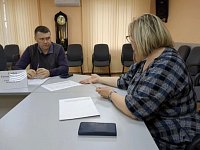 Депутат Саратовской областной Думы Роман Грибов провел в Светлом приём граждан 