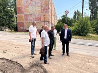 Сергей Баталов оценил ход дорожных работ на улицах Светлого