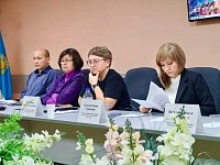 Состоялось заседание депутатской комиссии по жилищно-коммунальному хозяйству и благоустройству