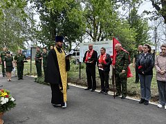 Пронесём сквозь века память о героях