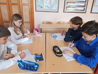 Шестиклассники узнали о подвиге Муси Пинкензона