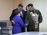 Глава городского округа вручил орден Мужества сыну героя СВО