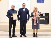 Светлый чествовал своих волонтеров