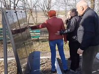 На территории мемориального комплекса в Елховке установили памятный камень